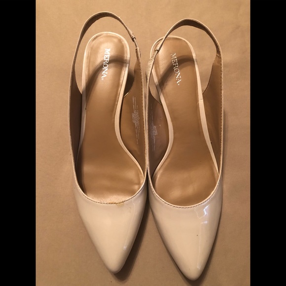 Beige kitten heel pumps - Picture 1 of 4